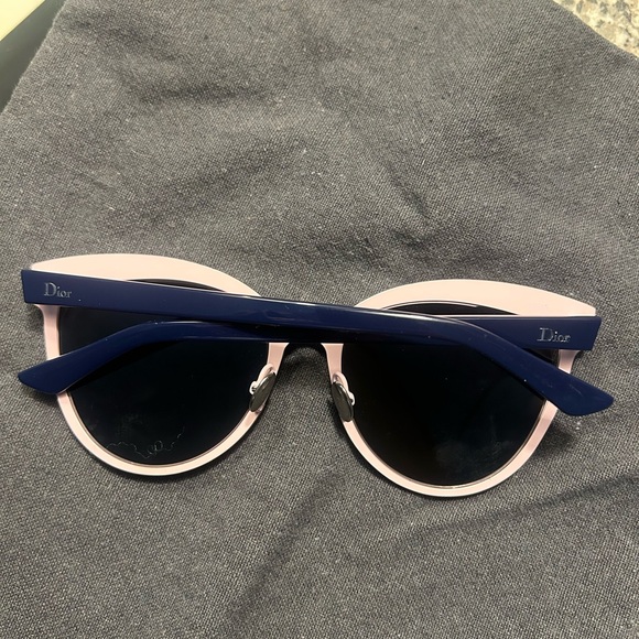 Dior sunglasses - Picture 2 of 3
